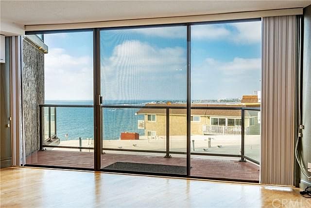 1st image of 531 Esplanade APT 307