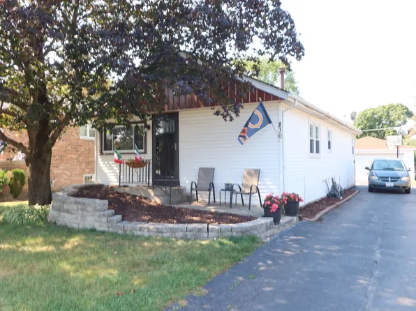 (undisclosed Address), La Grange, IL 60525