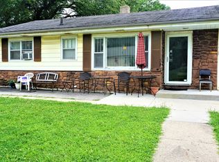 911 W Hill St, Urbana, IL