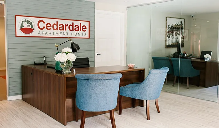 Cedardale — Photo 24