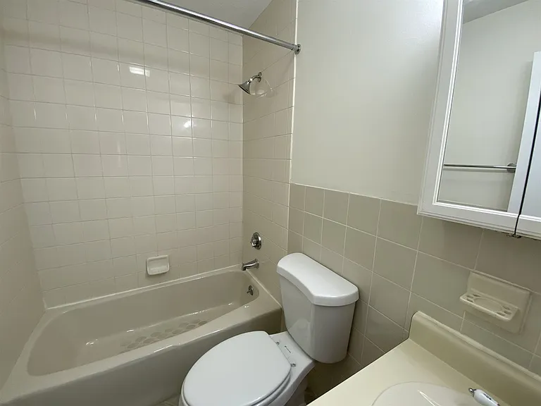 383 Huse Rd #9 — Photo 30