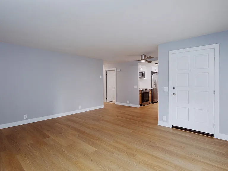 7601 Eads Avenue — Photo 7