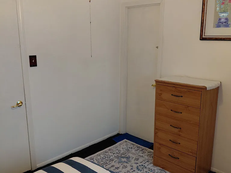 1376 Lawry Ave — Photo 6
