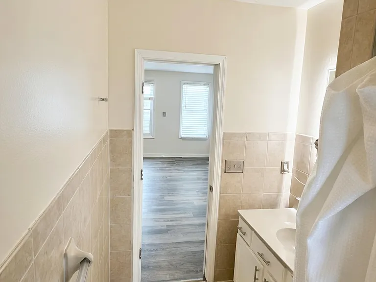 374 Olmstead Ave #1 — Photo 16