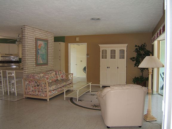 Combined living, dining, kitchen