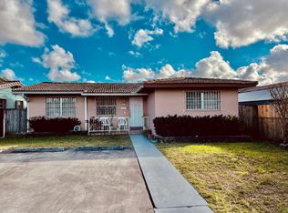 8930 SW 32nd St, Miami, FL 33165