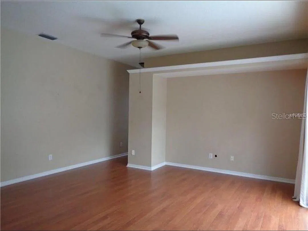 4 bed, 2279 sqft, $3,495 — Photo 3