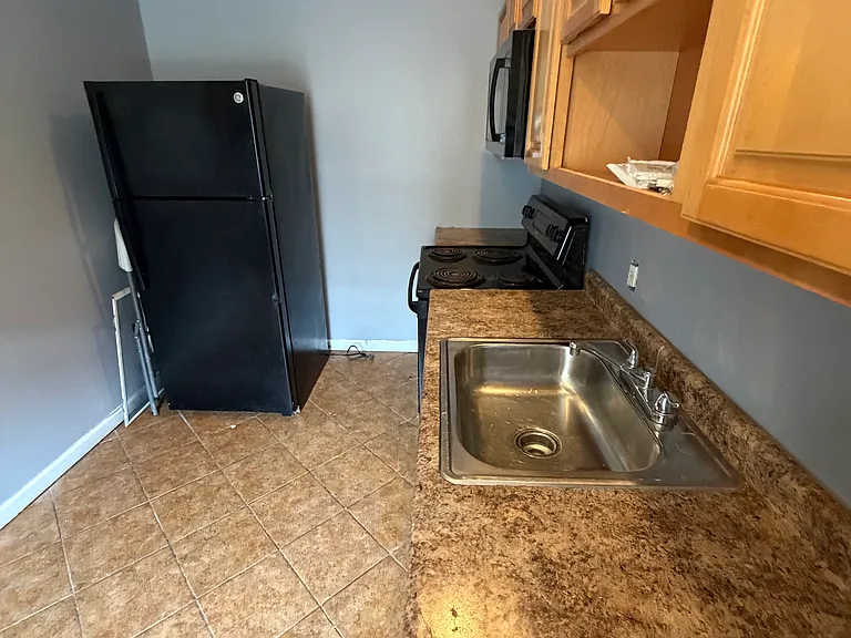 3501 N 22nd St #1-R — Photo 10