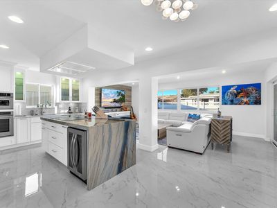 8711 NW 18th Street, Pembroke Pines, FL, 33024