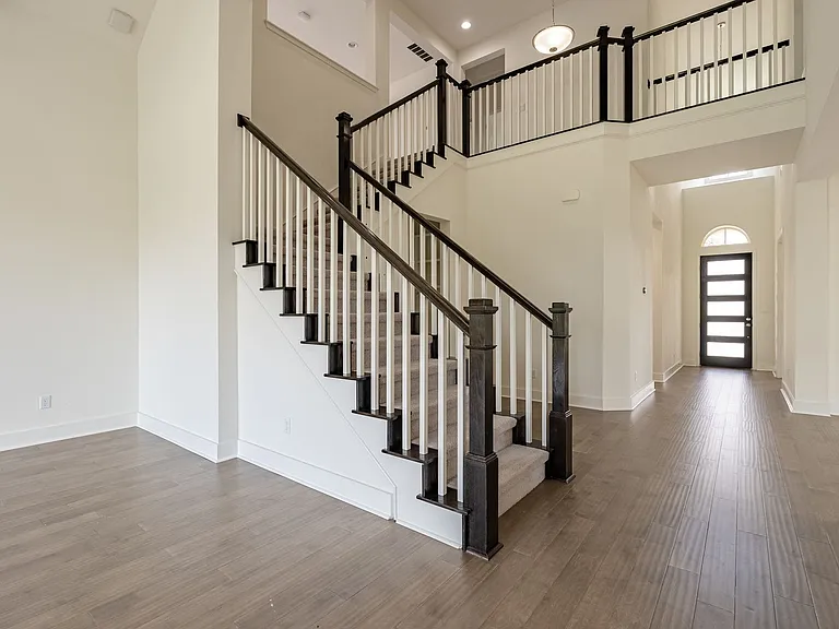 212 Eiglehart Rd — Photo 9