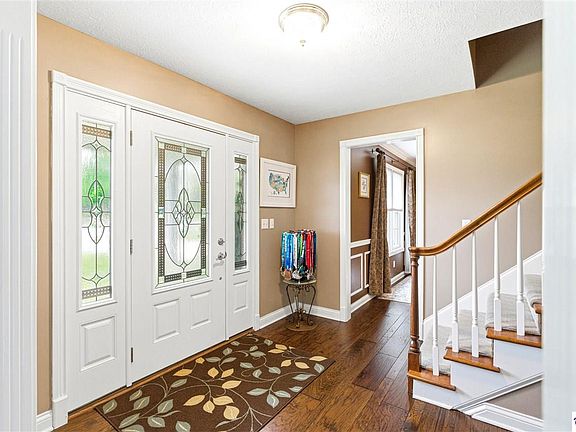 5th image of 503 Vermont Ct