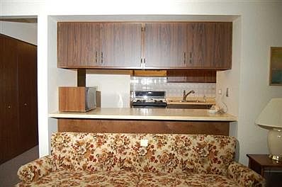 4th image of 1840 W Highland Ave APT 106E