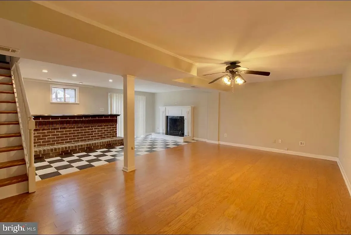 Building Photo - 7717 Lanham Ln