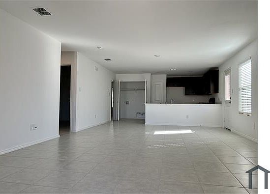 2nd image of 3304 Margay Run