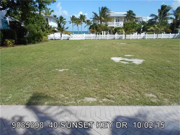40 Sunset Key Dr, Key West, FL 33040