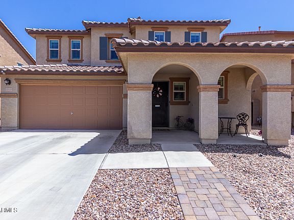 3rd image of 12132 W COTTONTAIL Lane