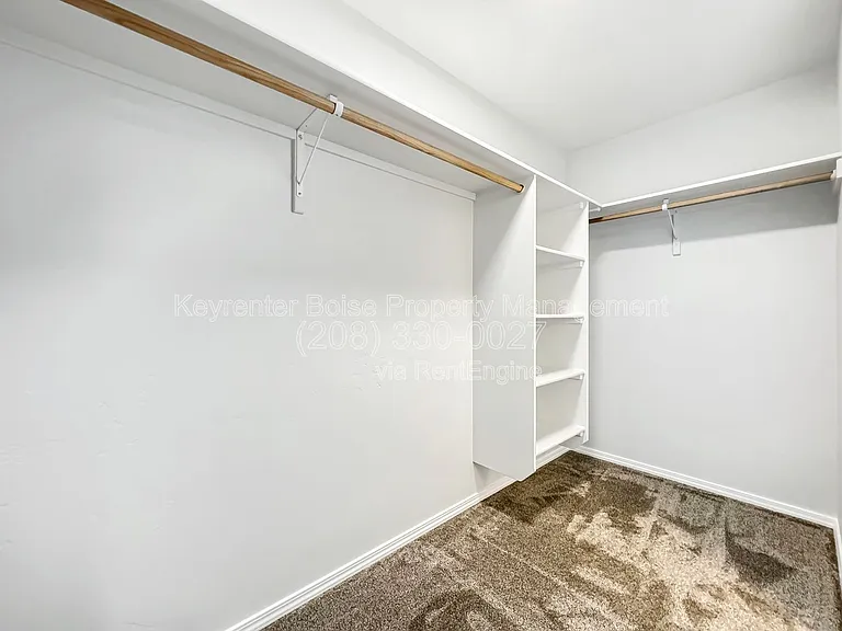 411 Gold Nugget Ave — Photo 9