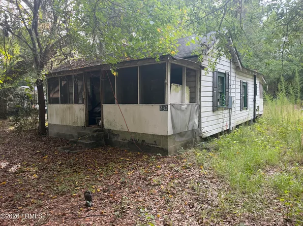 232 Shanklin Road, Beaufort, SC 29906