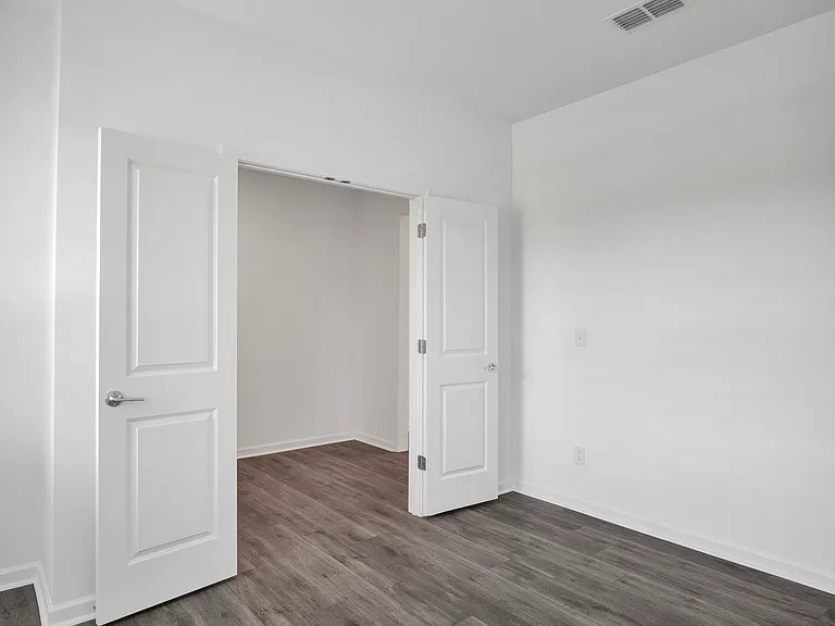 12121 Bradshaw Ct — Photo 6