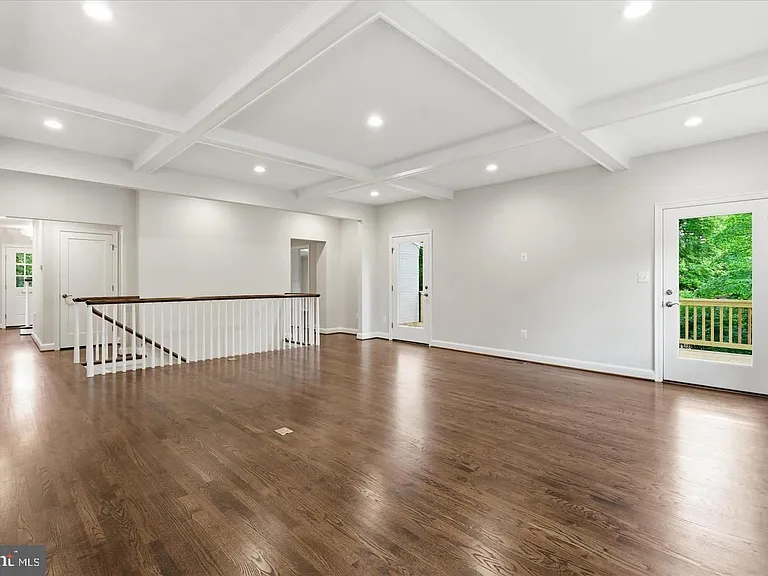 7825 Oldchester Rd — Photo 19