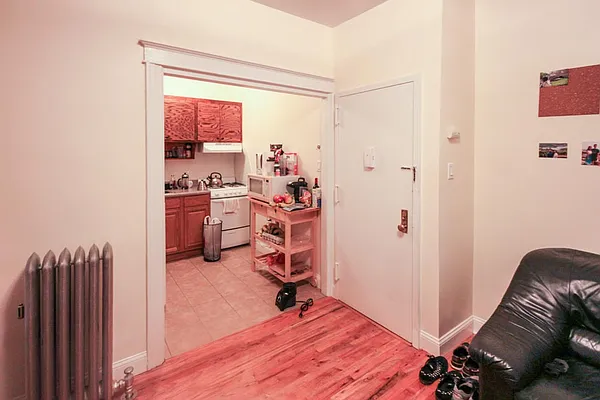 Rented by Citi Zone Realty | media 5