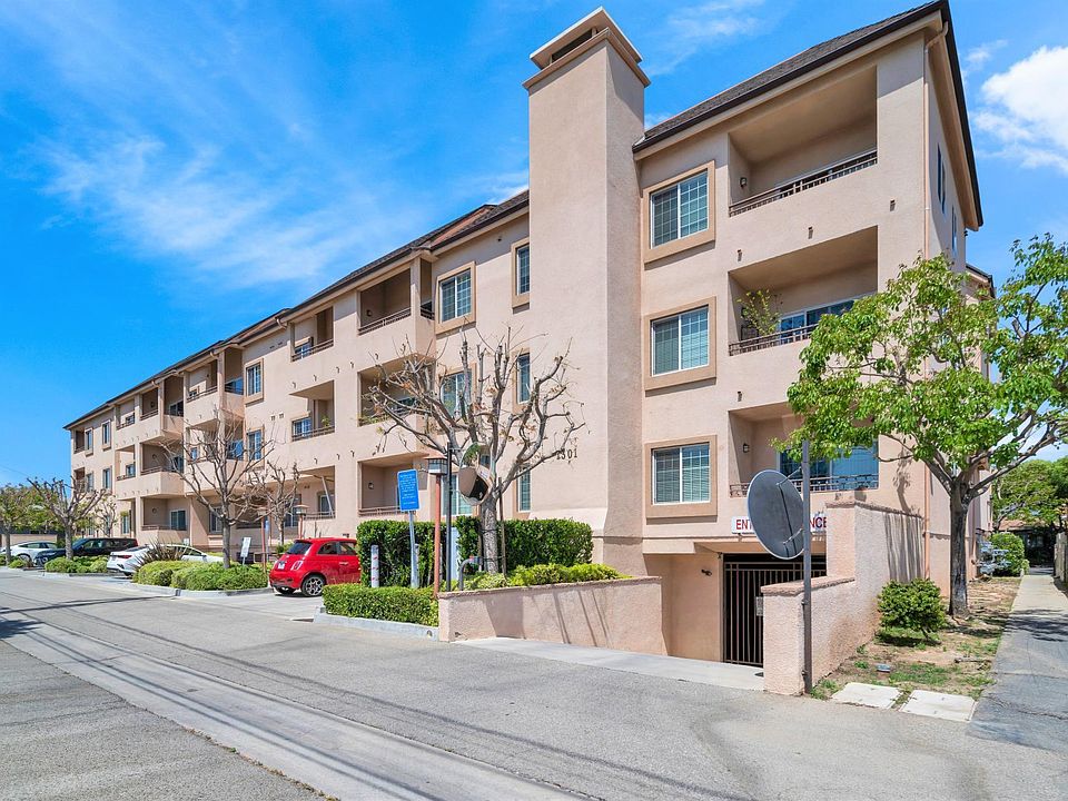 1st image of 1301 N Hollywood Way #305