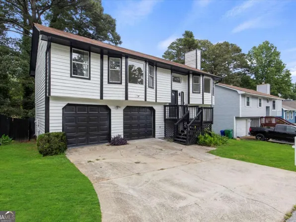 6322 Phillips Creek Dr, Lithonia, GA 30058