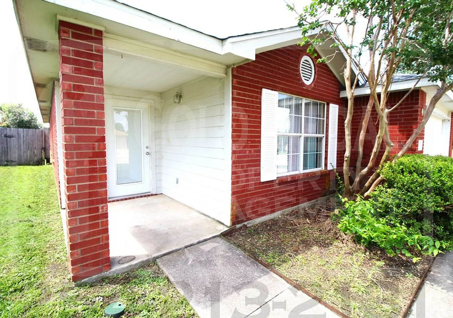 Now Leasing 106 Harvest Loop — Photo 3