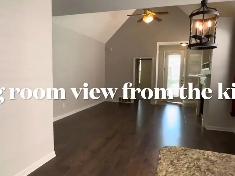 1408 Island Town Dr — Photo 4