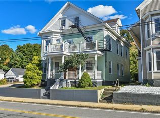 398 Park Ave, Woonsocket, RI 02895