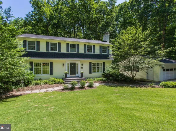 10425 Mount Vernon Dr, Manassas, VA 20111