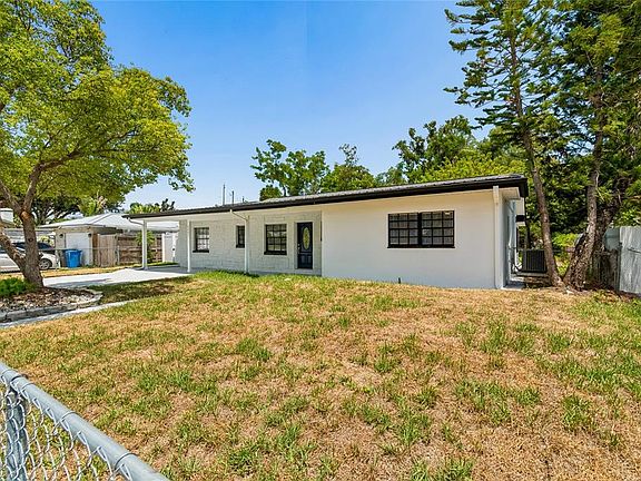 4th image of 4403 Oakmont Ln
