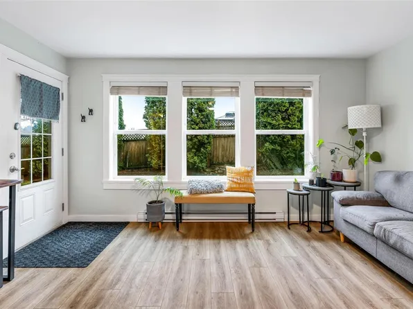 954 Walfred Rd #109, Langford, BC V9C 0E2
