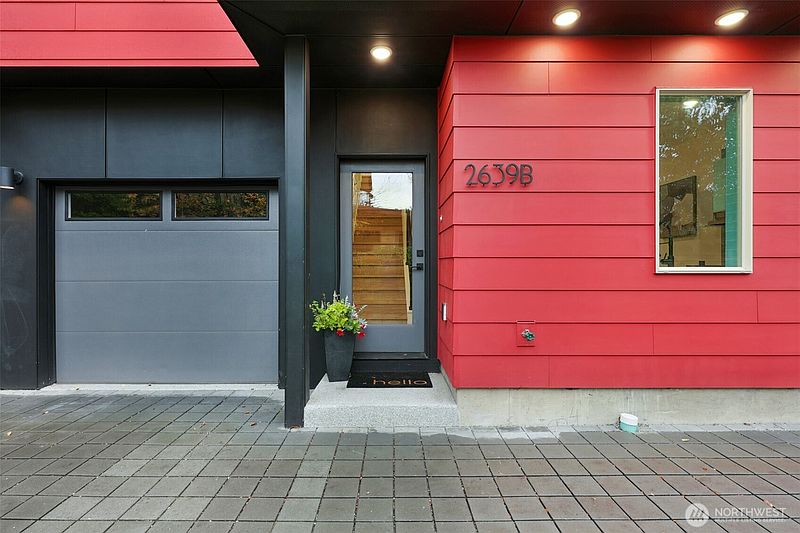 2nd image of 2639 41st Avenue SW #B