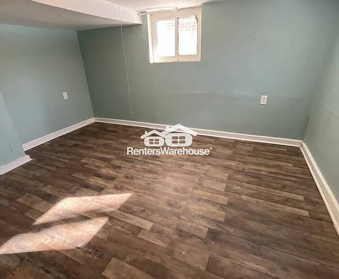 6706 Raymond Ave — Photo 7