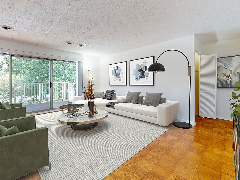 1st image of 2646 Redcoat Dr #109