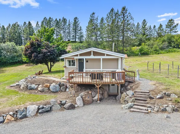 4562 Lessig Rd #A, Hunters, WA 99137