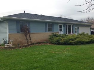 1399 Tammy Rd, Oshkosh, WI 54904