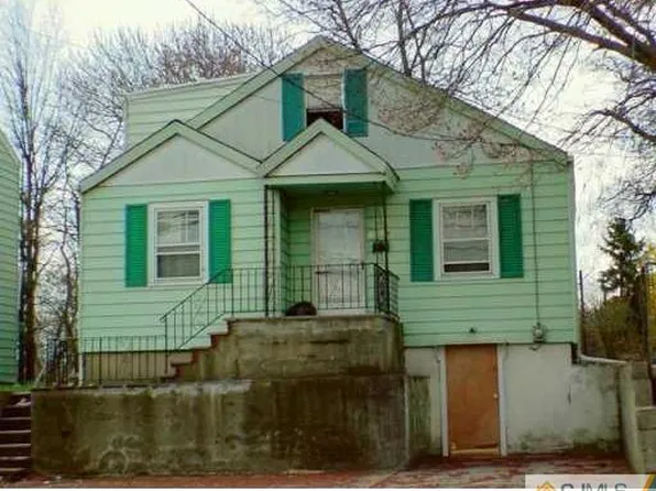 1219 Green St, Iselin, NJ 08830