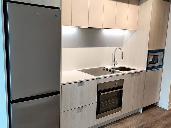 5th image of 1 Jarvis St #311