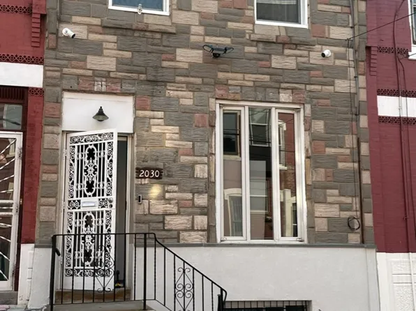 2030 N Carlisle St, Philadelphia, PA 19121