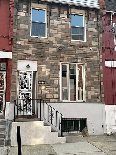2030 N Carlisle St Photo 1