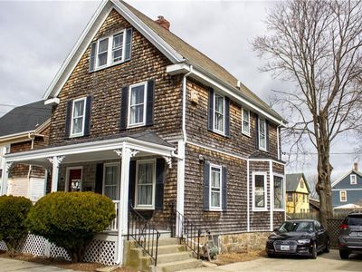 17 Bradford Ave, Newport, RI, 02840