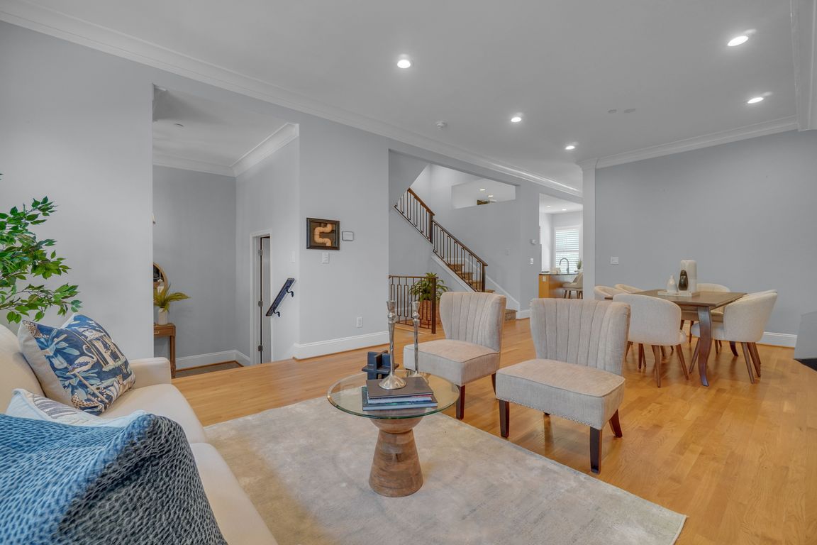 next background image