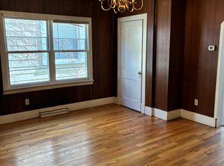 330 McKinley Ave, East Vandergrift, PA 15629