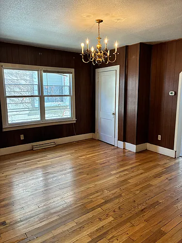 330 McKinley Ave Photo 1