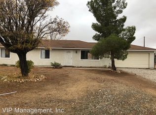 15025 Ramona Ave, Apple Valley, CA 92307