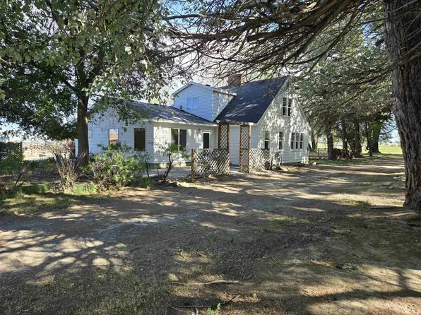 531 Lane 1/2, Powell, WY 82435