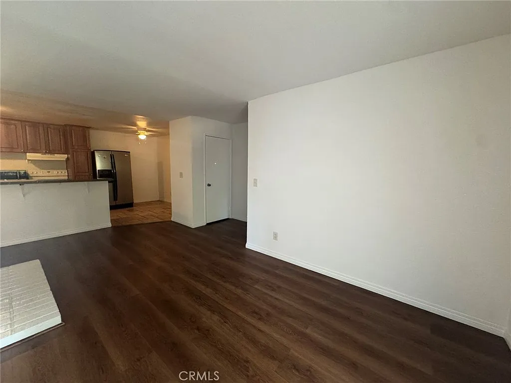 2 bed, 807 sqft, $1,995 — Photo 2