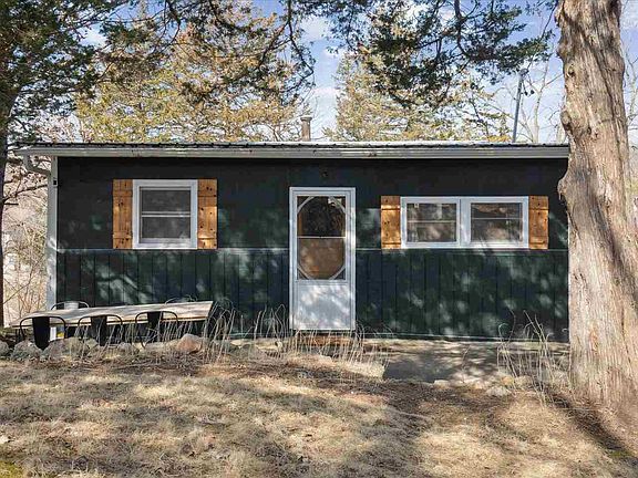 2nd image of 2645 231st Ave